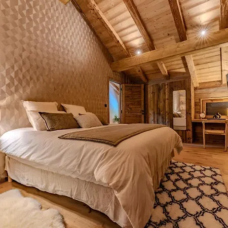 Luxury With Sauna & Jacuzzi In Horská chata